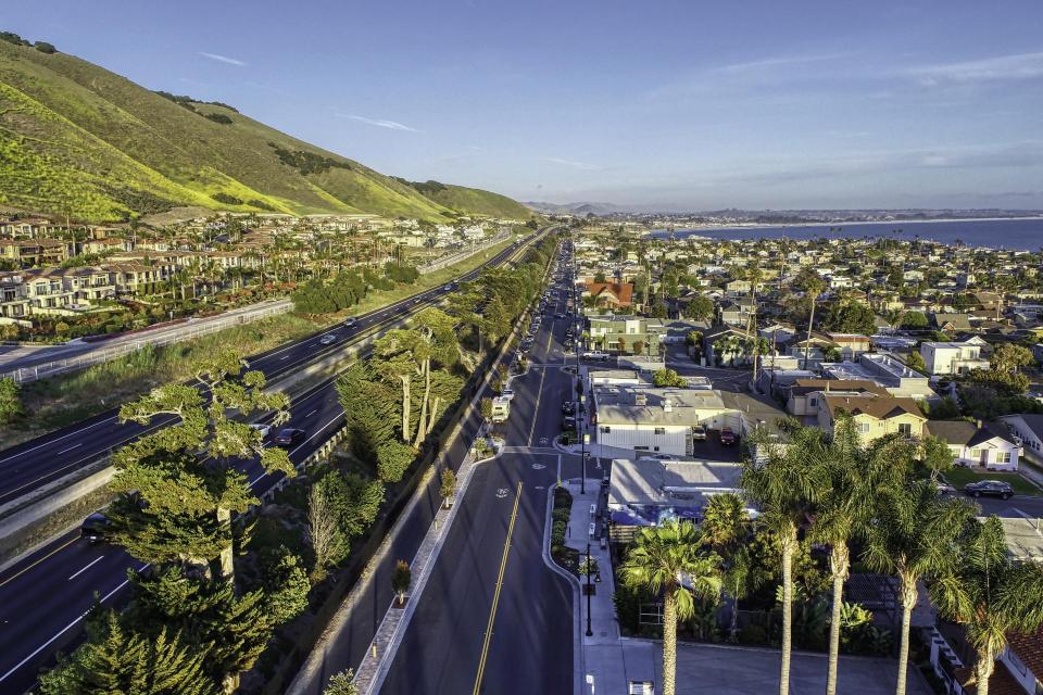 Pismo Beach aerial view of street